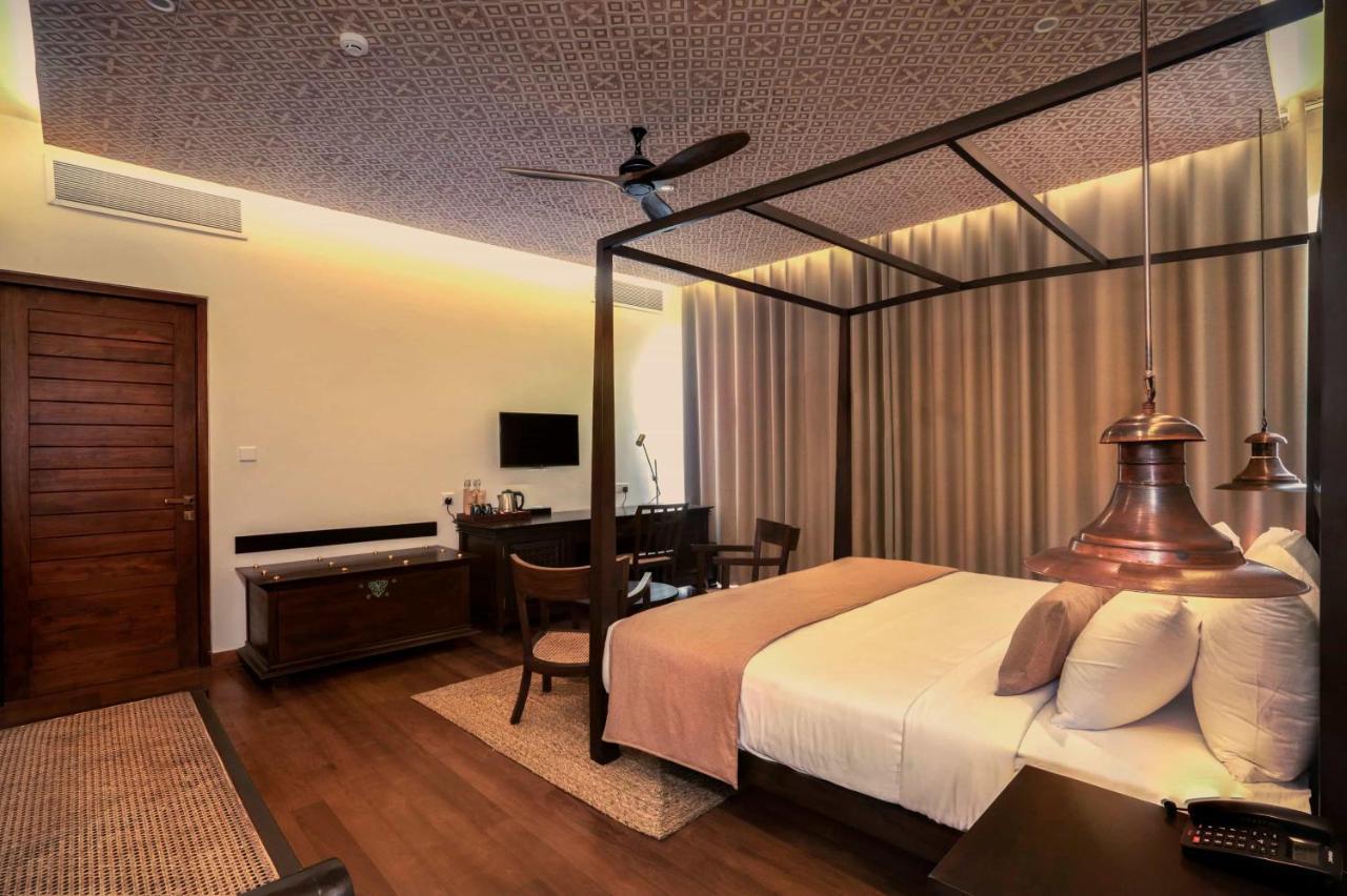 Rivora Heights Hotel Kandy Ngoại thất bức ảnh