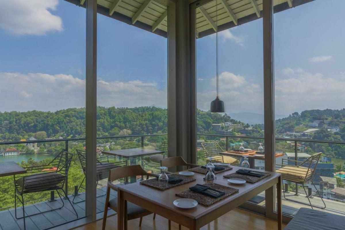 Rivora Heights Hotel Kandy Ngoại thất bức ảnh